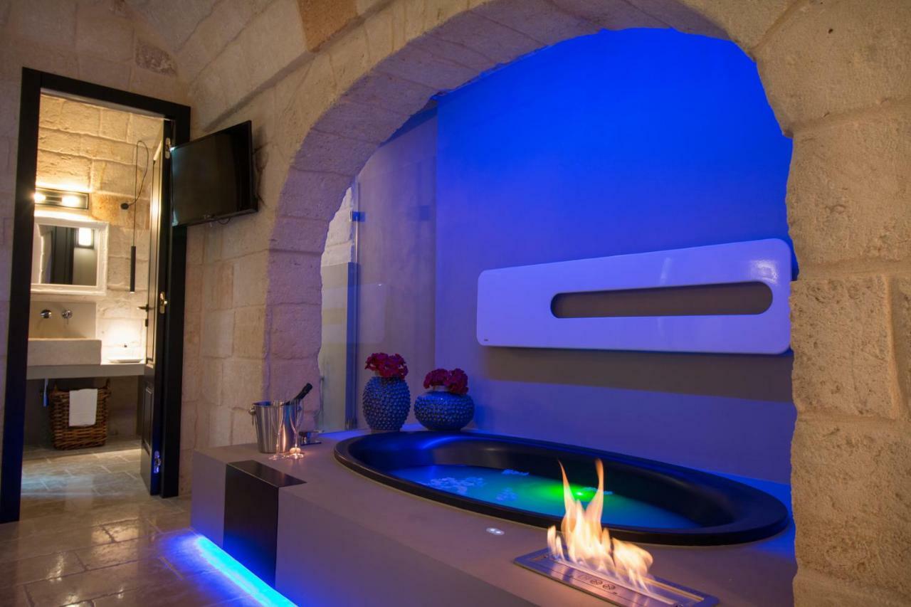 Suite Conte Cavour โมโนโปลี ภายนอก รูปภาพ